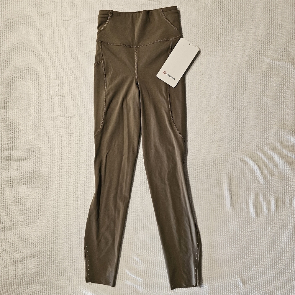 Lululemon Fast And Free High-Rise Tight 25” Pockets Color: Nomad size 0